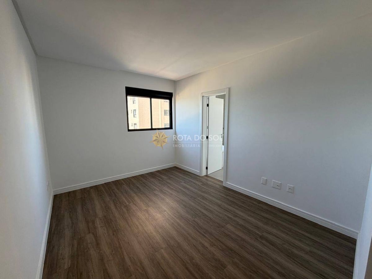 Diamond Tower Apartamento Quadra Mar 4 Suítes Meia Praia Itapema SC