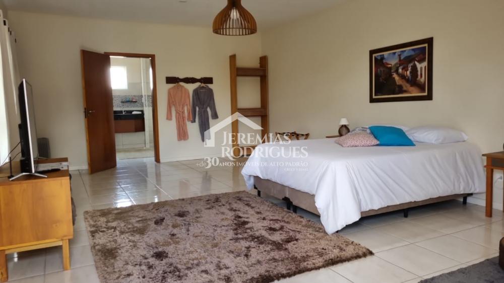 Linda Pousada em Campos do Jordão com uma vista privilegiada