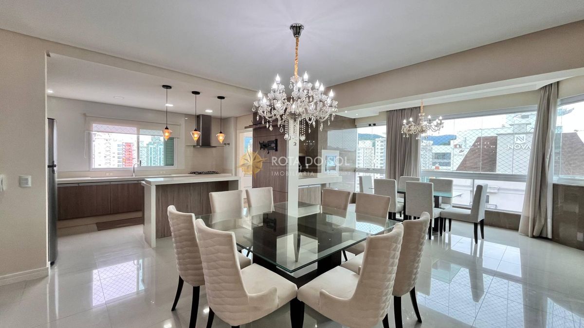 Magic Tower Apartamento 4 Suítes na Meia Praia — foto 3