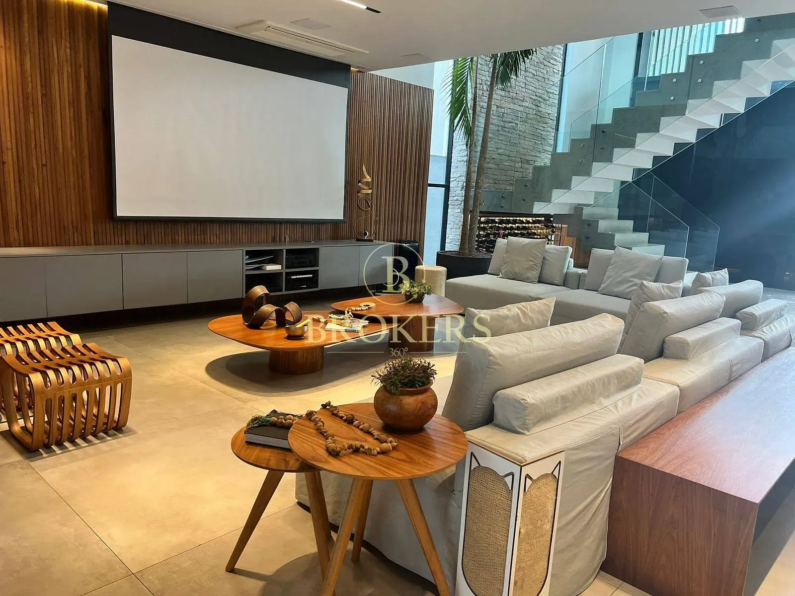 Moderna e sofisticada: Casa triplex no Alphaville com elevador, 5 suítes e terraço panorâmico por R — foto 18