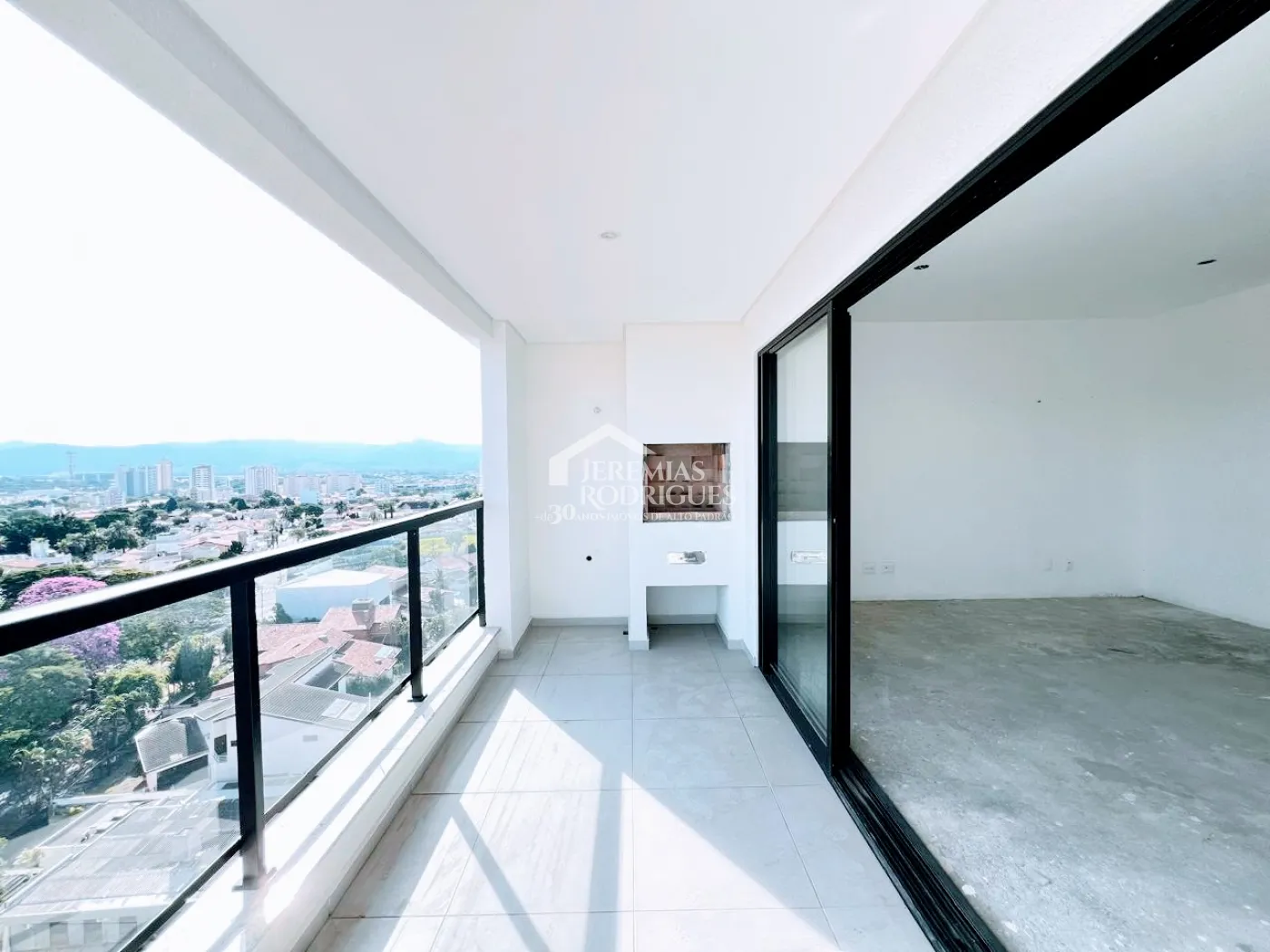 Apartamento à venda com 3 dormitórios, 109 m² - Condomínio Lucca- Taubaté/SP.