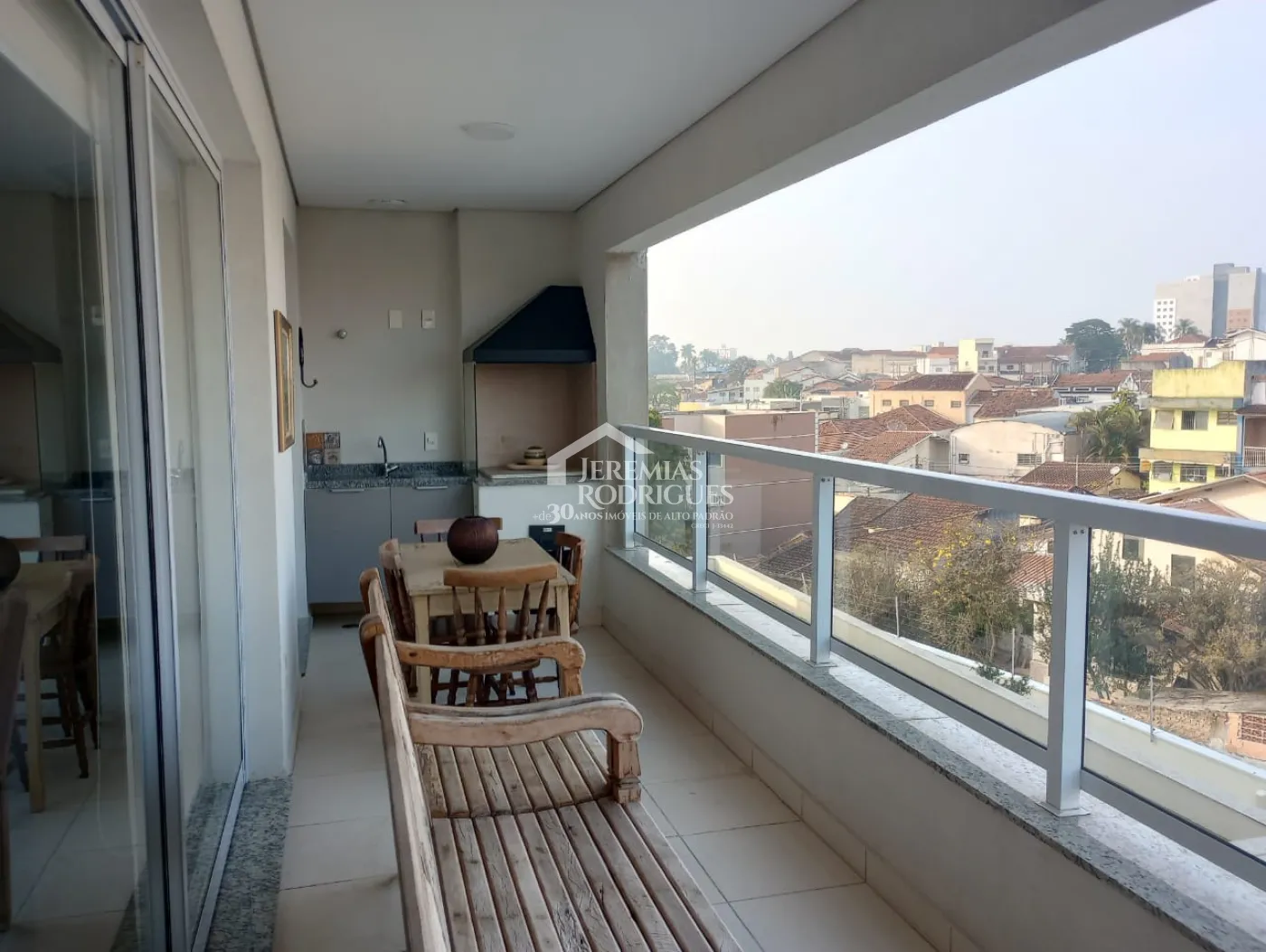 Apartamento com 3 suítes, 130 m² - Edifício Maximus Residence - Pindamonhangaba/SP.