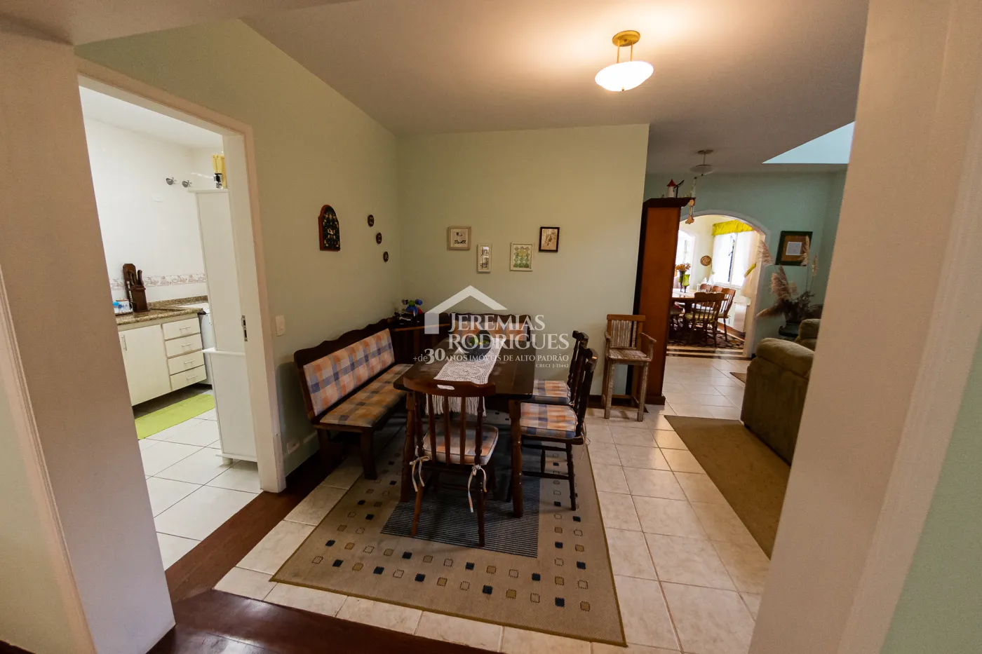 Casa com 7 dormitórios, 350 m² - Condomínio Aldeia Austríaca - Campos Jordão/SP