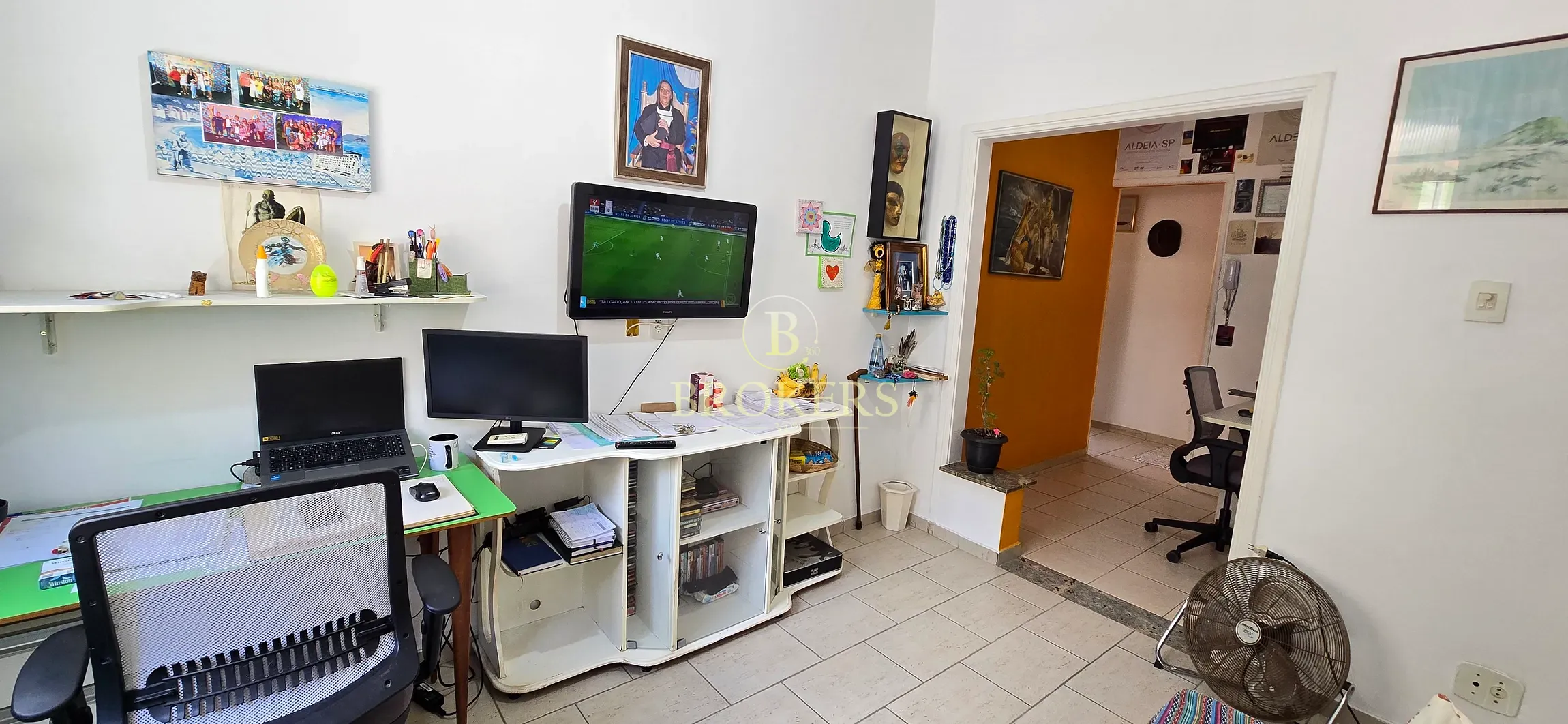 Apartamento Quarto e Sala  à Venda, Rua Joaquim Silva, Centro, a 650 metros do Metrõ Glória