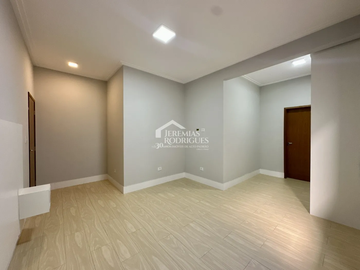 Casa para locação com 3 dormitórios no Condomínio Parque das Araucárias em Tremembé/SP
