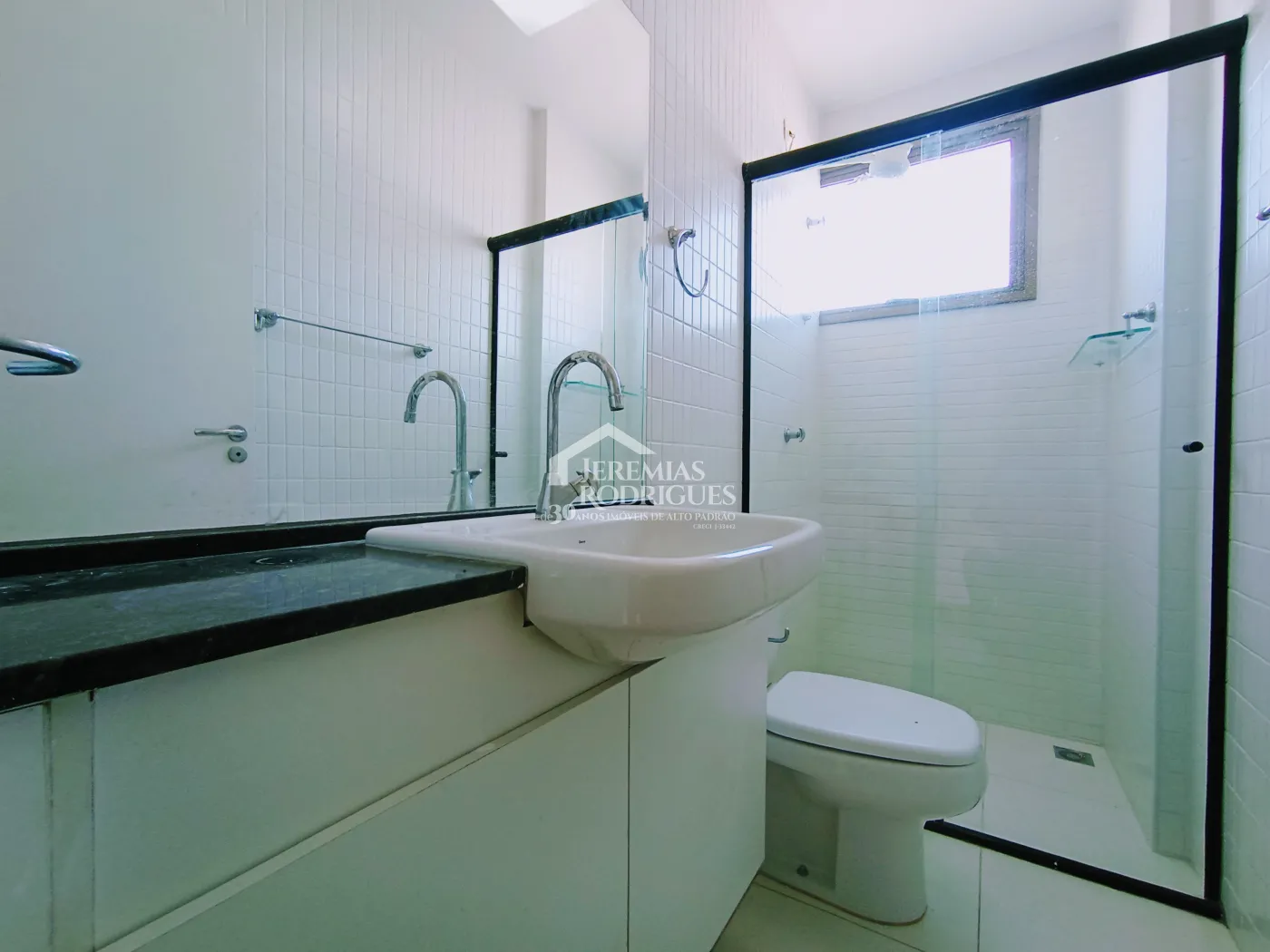 Apartamento com 2 dormitórios, 107 m² - Edifício Jabuticabeiras - Taubaté/SP.