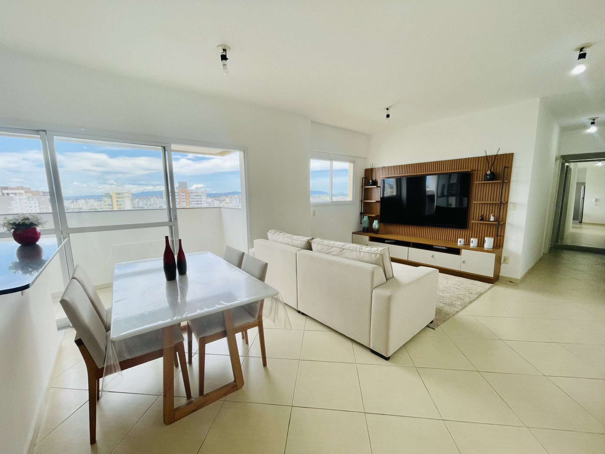 Apartamento à venda com 3 dormitórios, 93 m² no Condomínio Vie Nouvelle em Taubaté/SP.