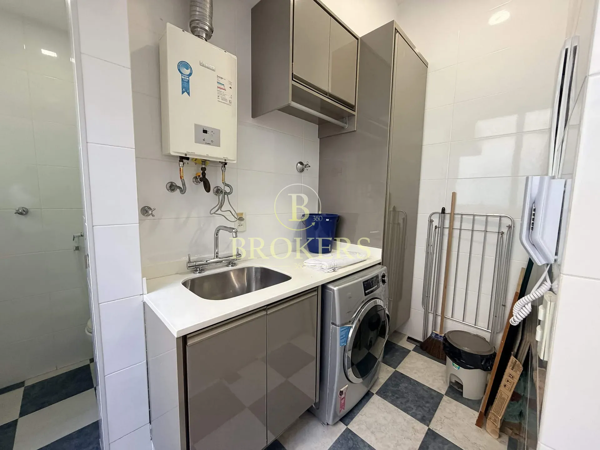 Frente mar em Copacabana: apartamento à venda de 2 quartos, andar alto com vista panorâmica, alto p — foto 19