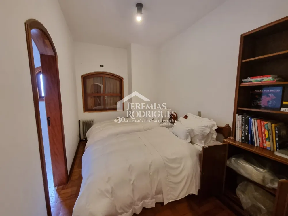 Casa com 6 dormitórios, 650 m² - Vila Inglesa - Campos do Jordão/SP