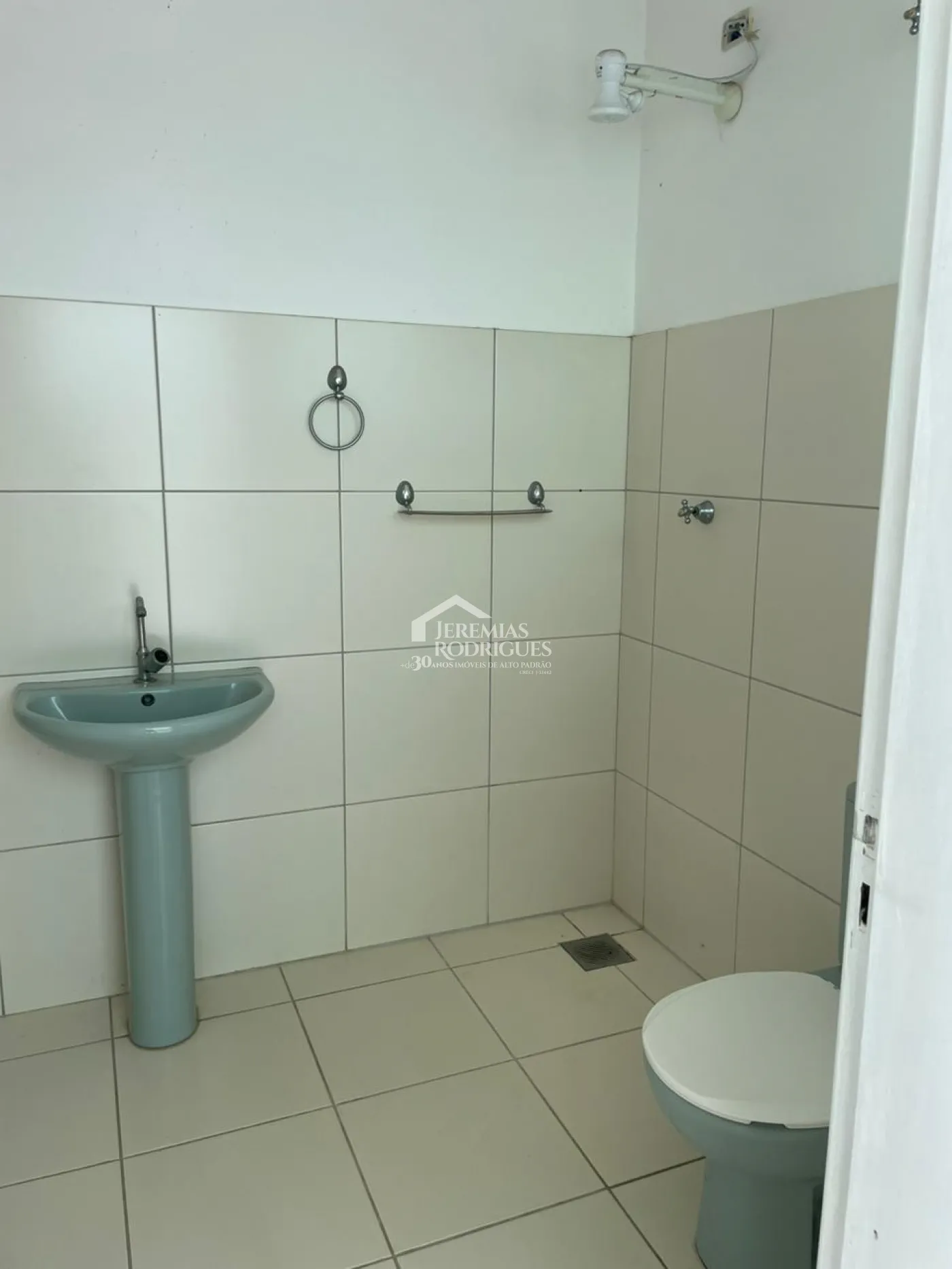 Casa com 3 dormitórios, 379 m² - Condomínio Real Ville - Pindamonhangaba/SP