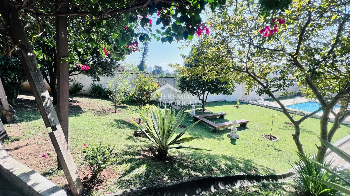Chácara com 3 dormitórios, 500 m² - Cidade de Deus - Taubaté/SP