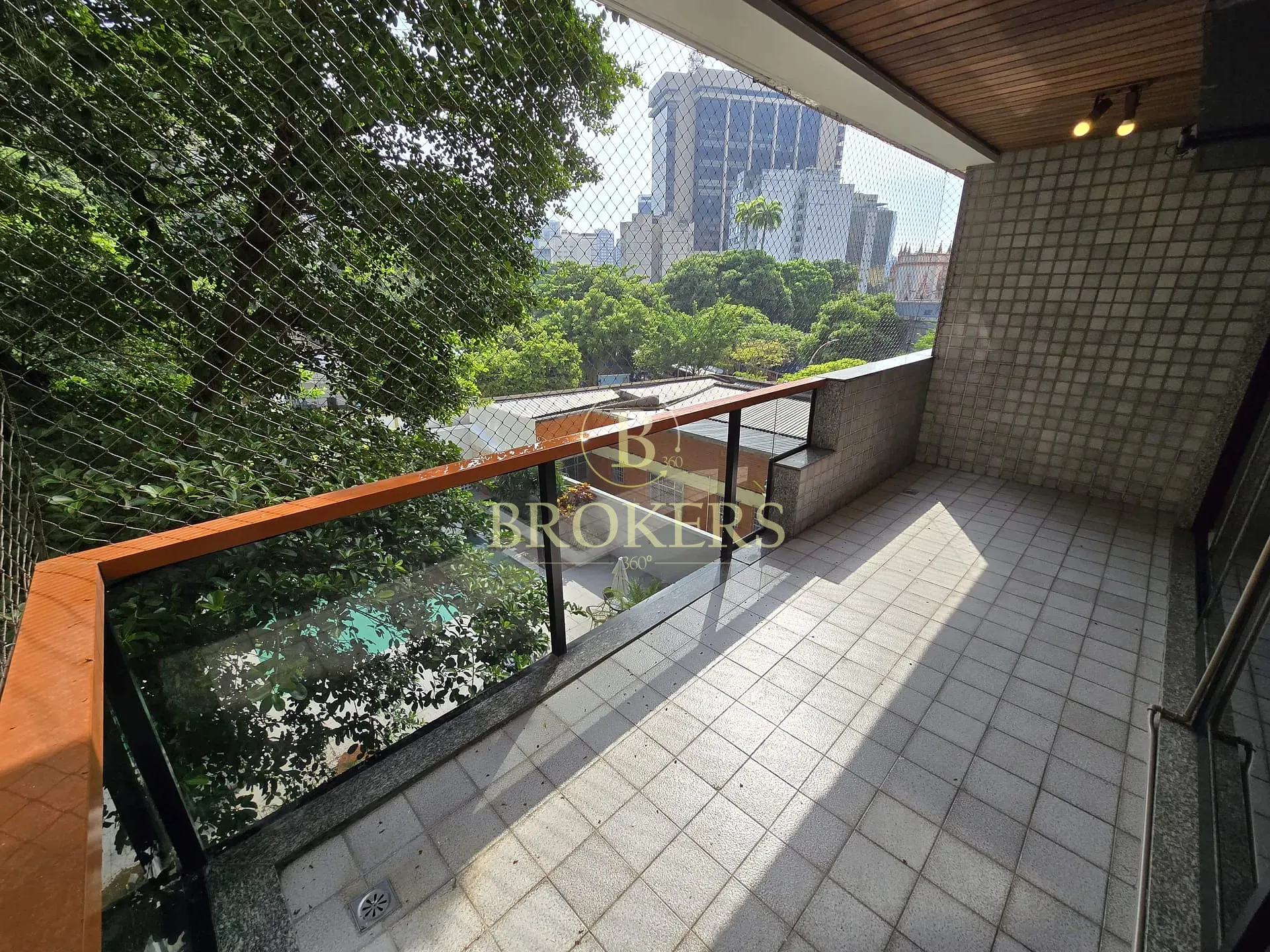 Apartamento à venda, Rua Marquês de Olinda - Botafogo. Varanda, 2 quartos/1 suíte, 1 vaga escritura — foto 4