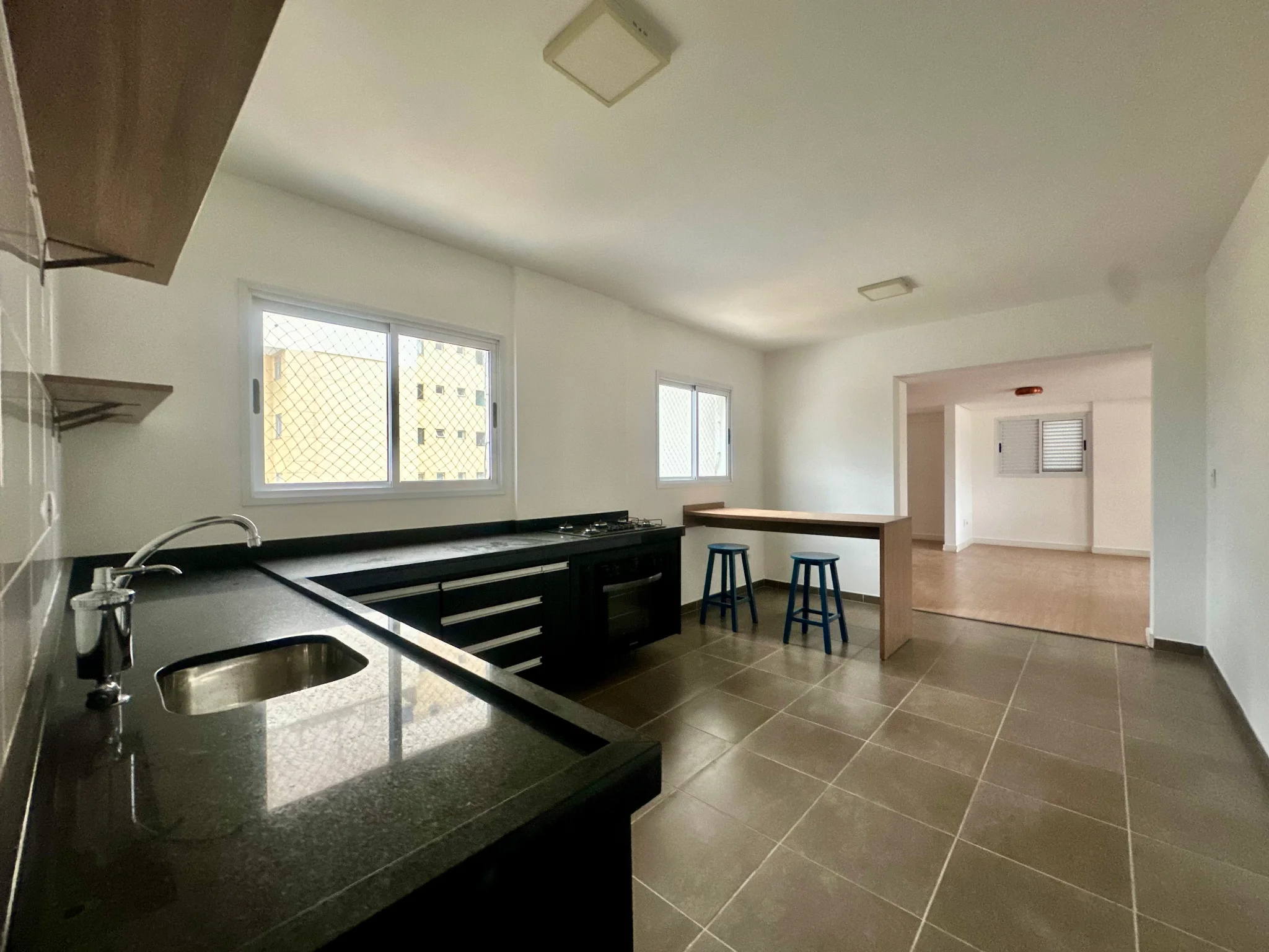 Cobertura duplex para locação no Edifício Placere em Taubaté/SP.
