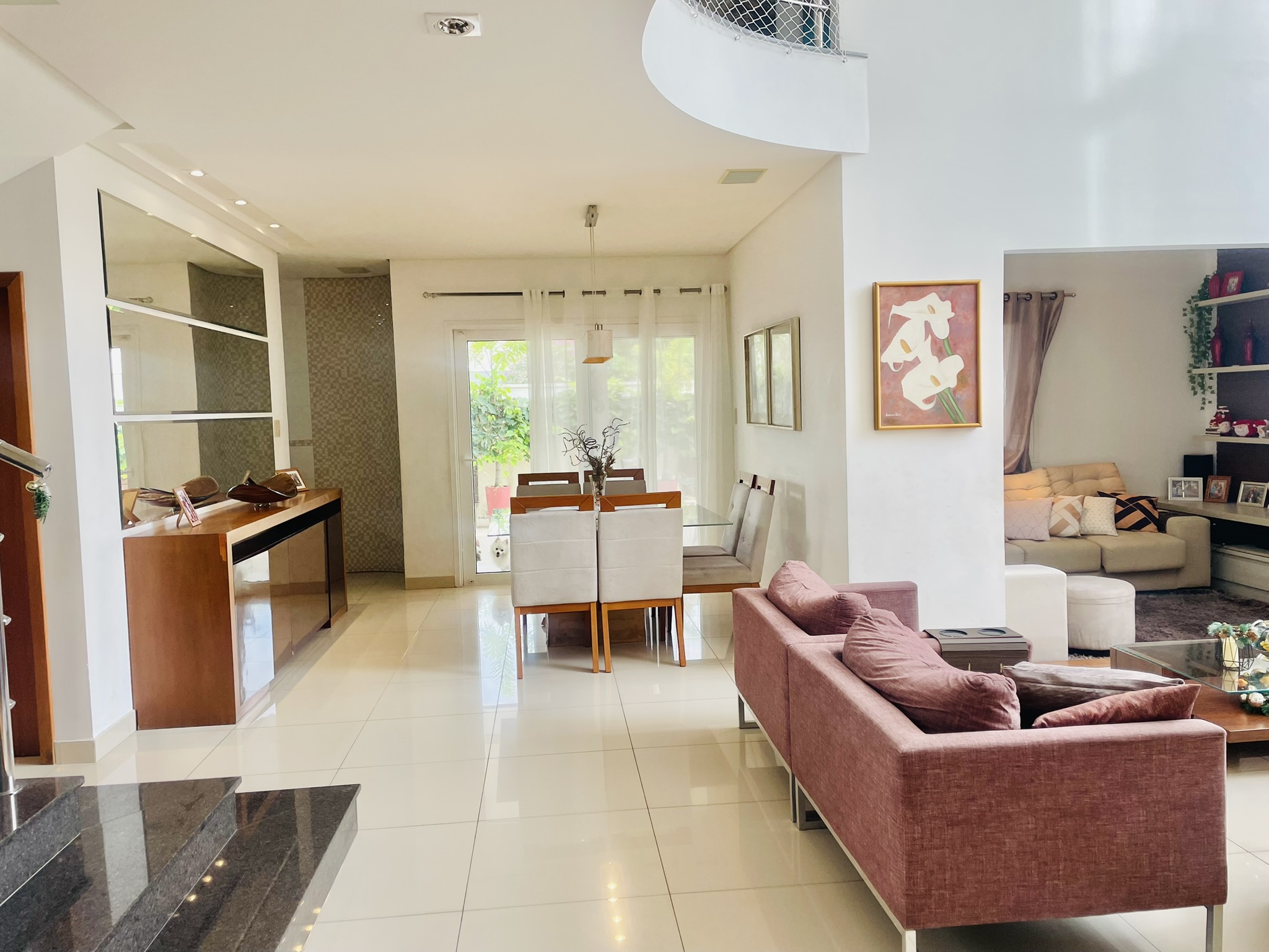 Casa para venda com 4 dormitórios no Condomínio Campos Do Conde I em Tremembé/SP