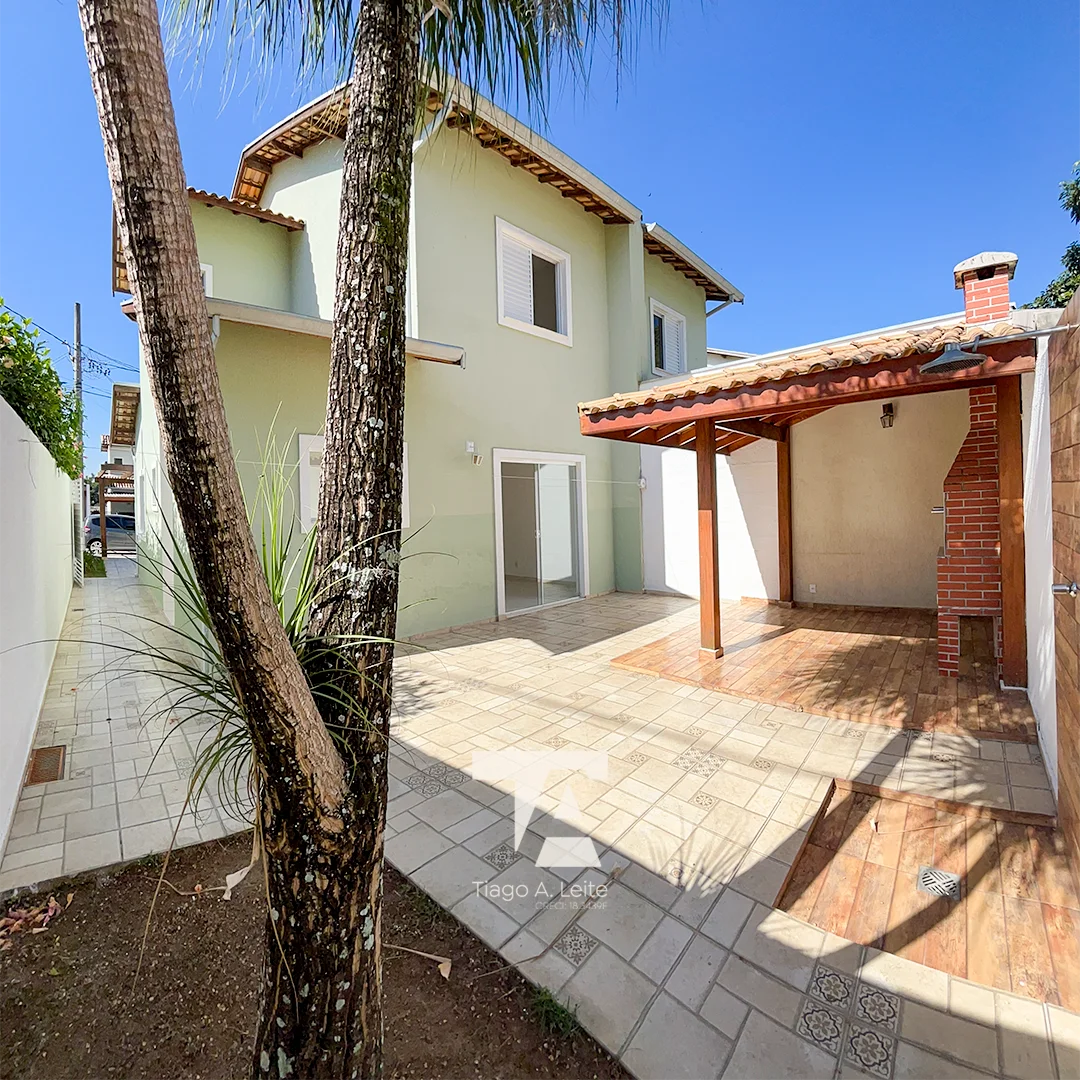 Casa nova com 3 dormitórios à venda em condomínio fechado no Jardim Cristina em Pindamonhangaba/SP