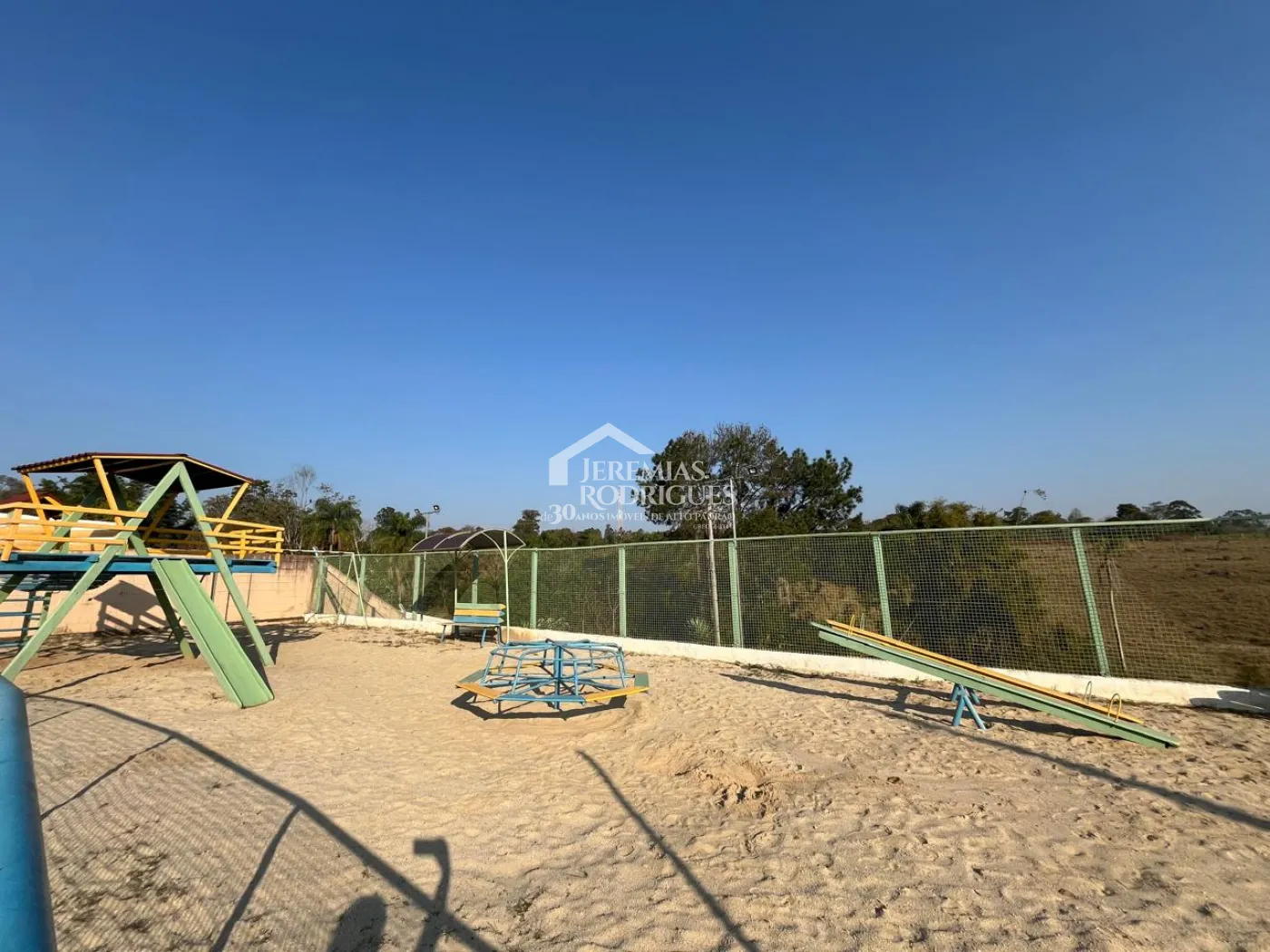 Casa com 3 dormitórios, 300 m² - Residencial Santa Helena - Caçapava/SP