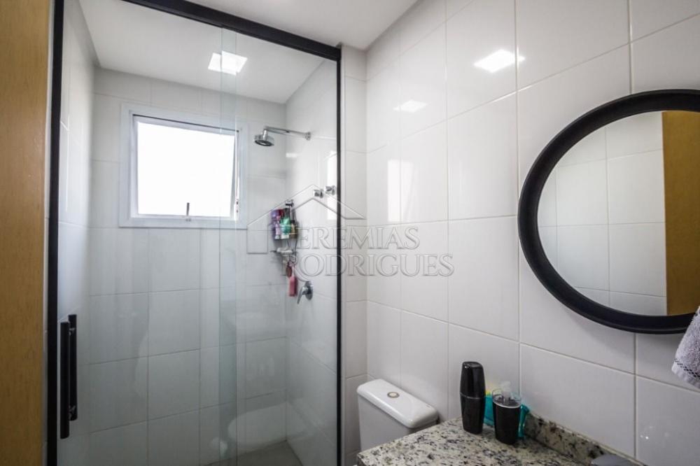 Apartamento à venda com 4 suítes no Condomínio Des Arts em Taubaté. 