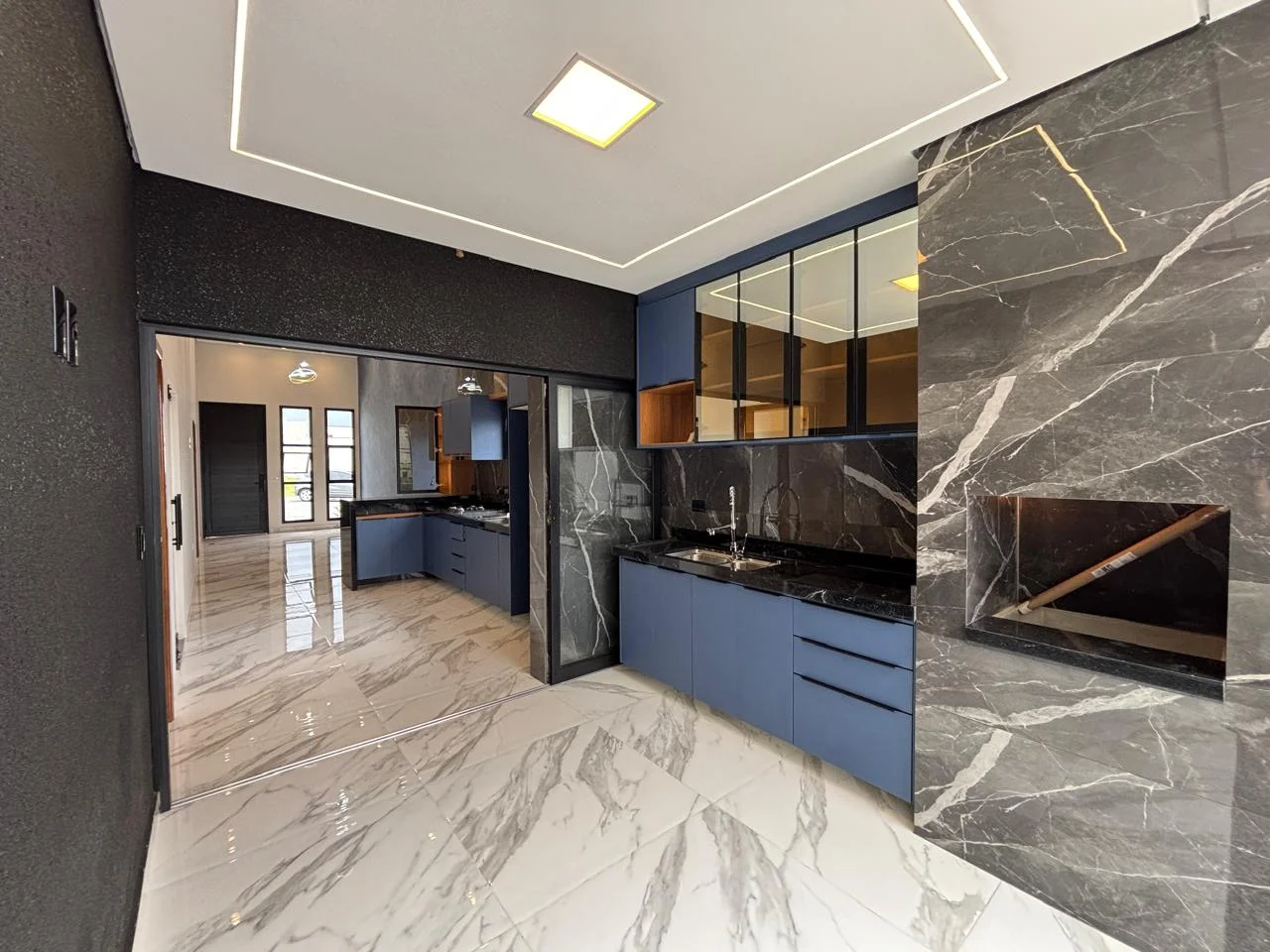 Casa alto padrão 120m² com jardim de inverno à venda no Bosque da Imperatriz – Pindamonhangaba/SP