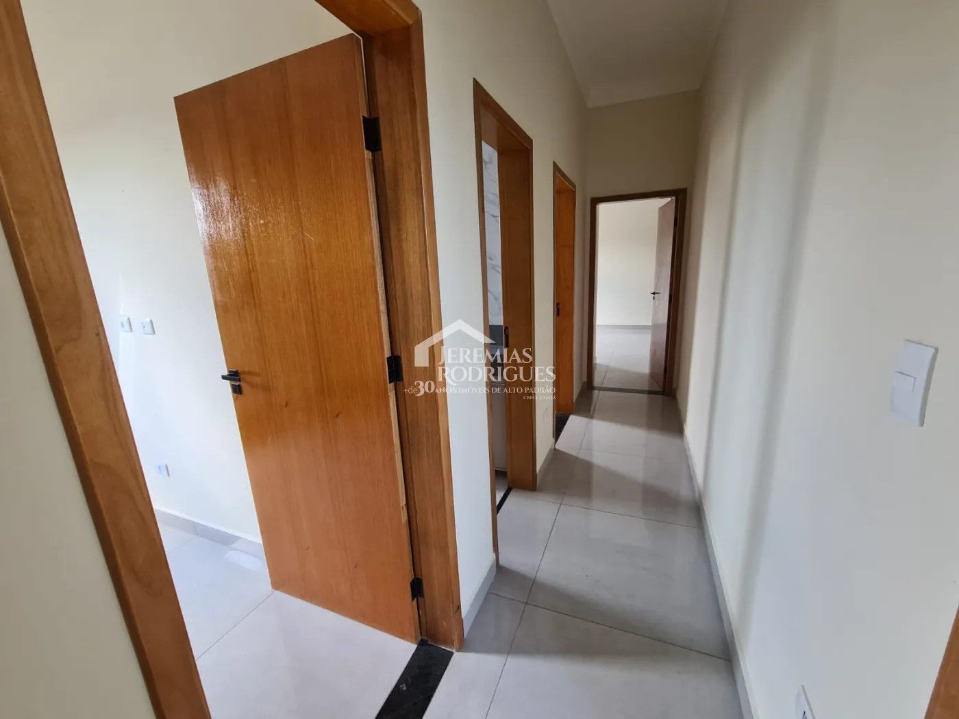 Casa com 3 dormitórios, 138 m² - Residencial Barão de Tremembé - Tremembé/SP.