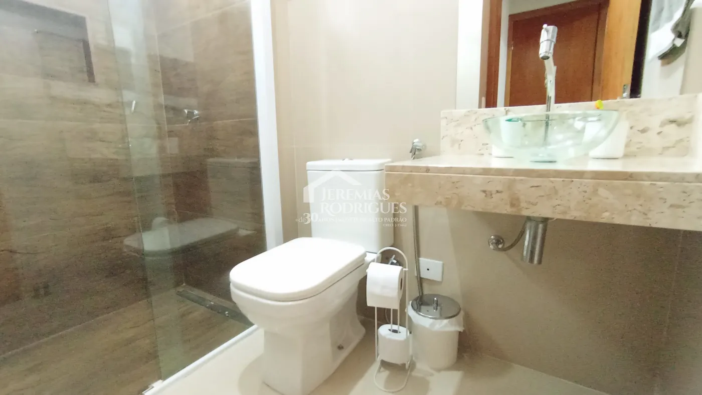 Casa à venda com 3 suítes no Condomínio Moema Ville em Pindamonhangaba/SP.