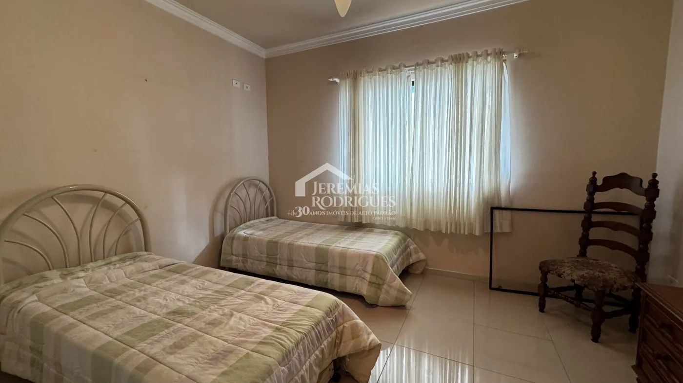 Casa à venda com 6 dormitórios no Condomínio Vale do Sol em Tremembé/SP