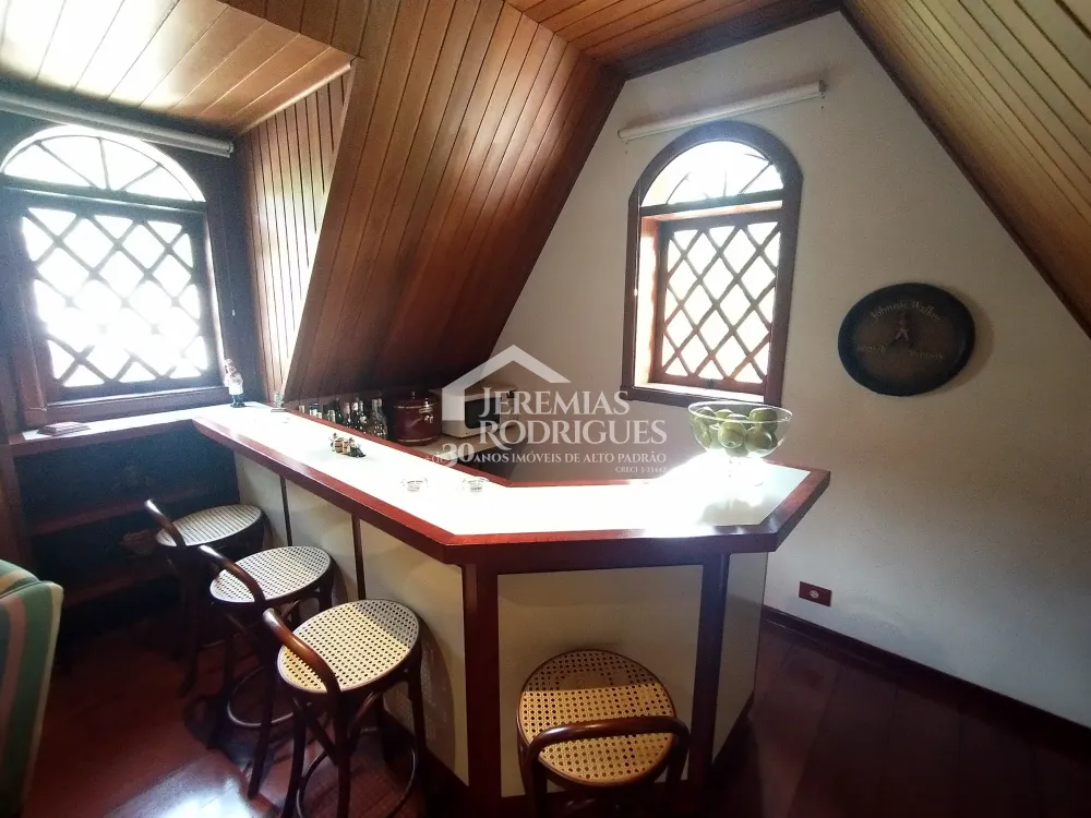 Casa com 4 dormitórios, 380 m² - Condomínio Jardim Véu da Noiva - Campos do Jordão/SP