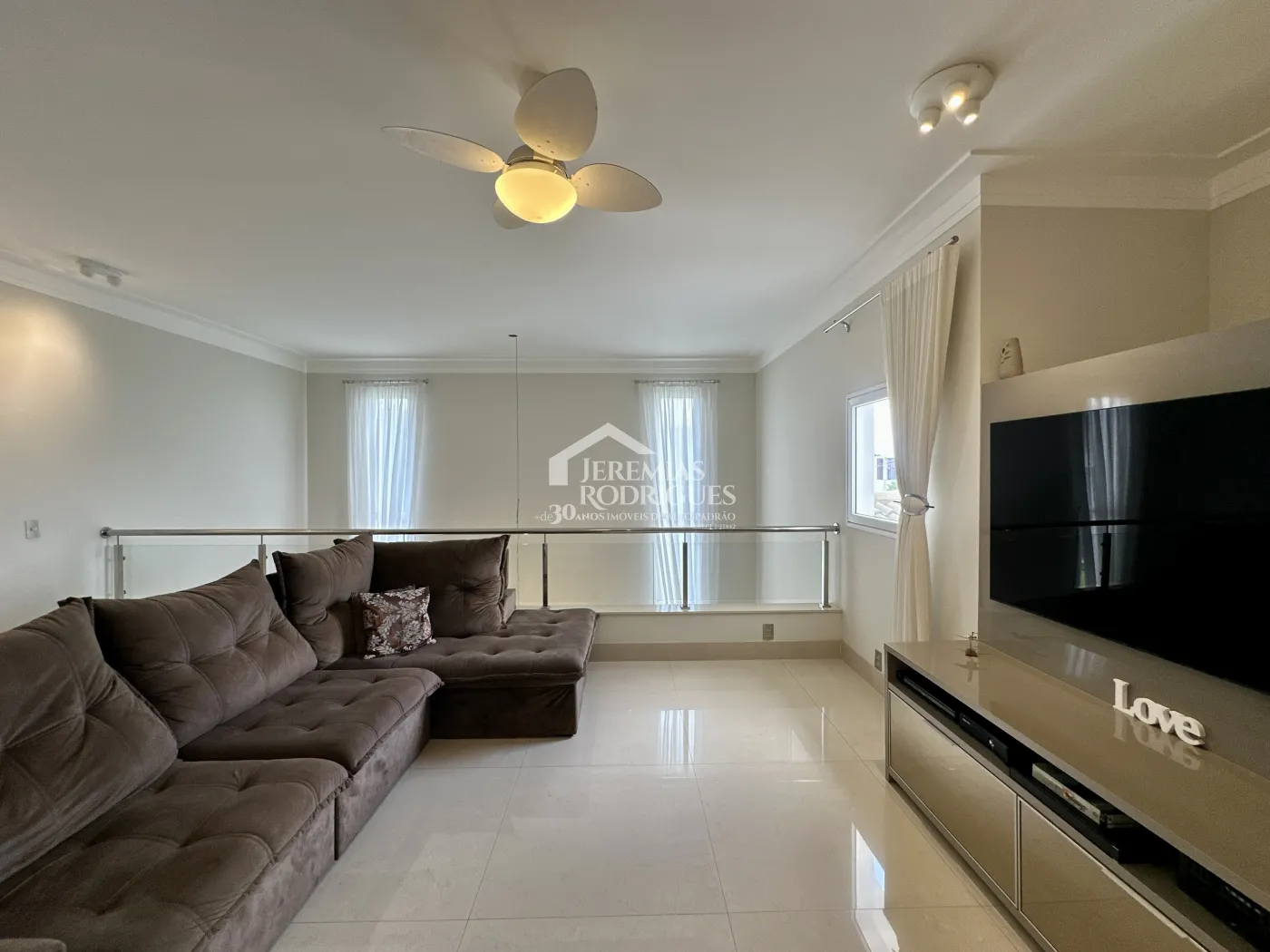 Casa com 4 dormitórios, 369 m² - Condomínio Terras de San Marco - Taubaté/SP.