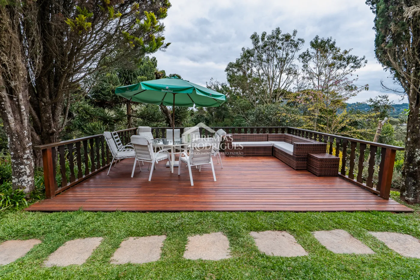 Casa com 4 dormitórios, 450 m² - Atalaia - Campos do Jordão/SP