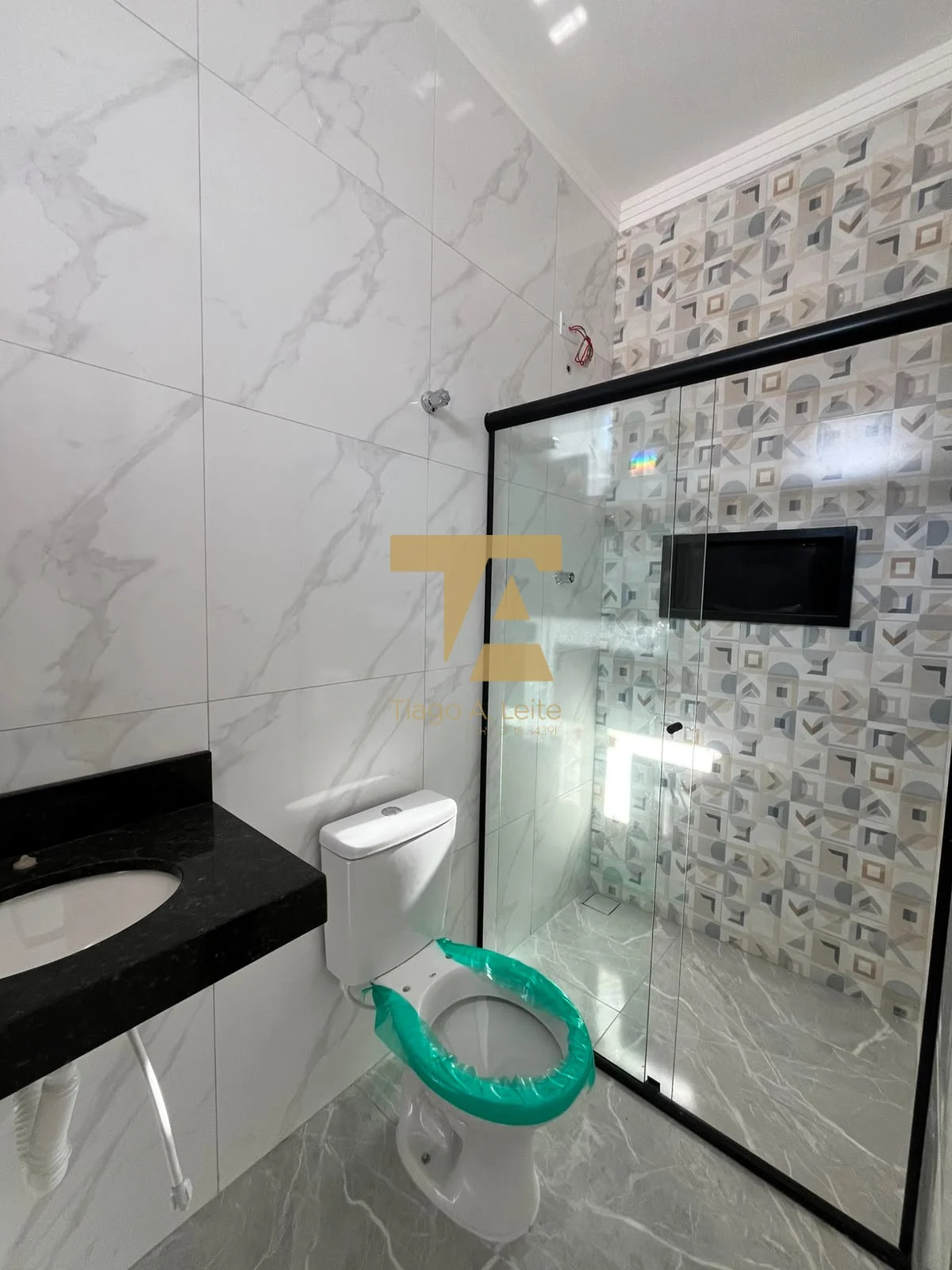 Casa à Venda com Suíte no Flamboyant, Pindamonhangaba | Design com Claraboia — foto 9