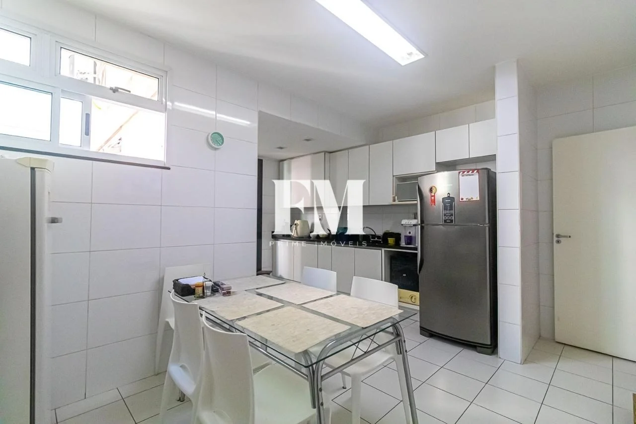 Copacabana! Magnífico Duplex Reformado de 156m² com 2 Vagas na Rua Miguel Lemos - foto 16