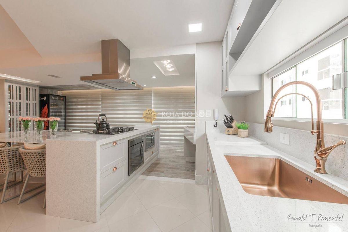 Villa do Mar Apartamento Decorado 3 Quartos e 2 Vagas em Meia Praia Itapema/SC — foto 6