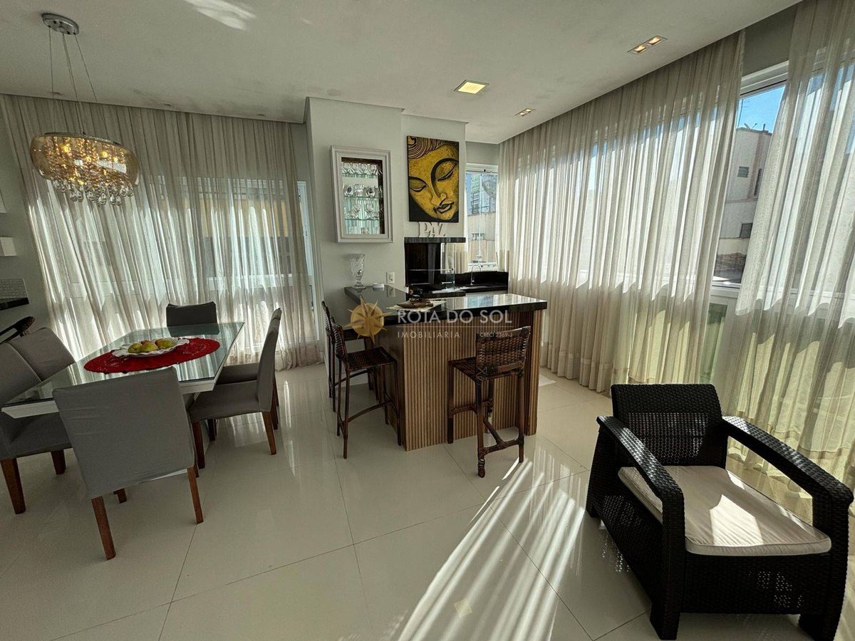 Residencial Salinas Apartamento Quadra Mar 4 Suítes em Meia Praia Itapema SC
