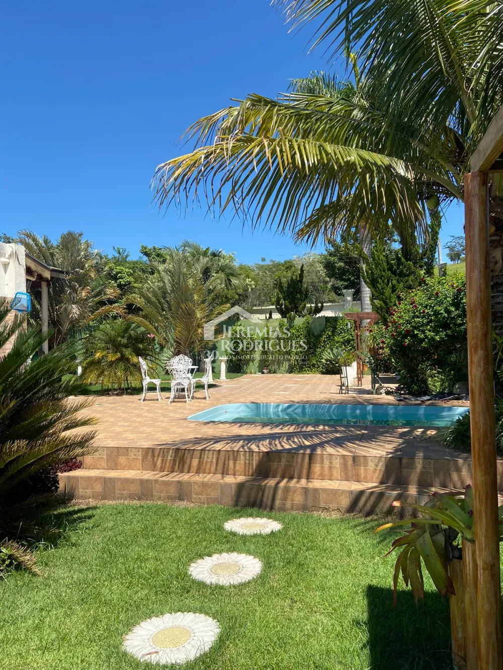 Salão de festas com 786 m² - Chácara São Félix - Taubaté/SP