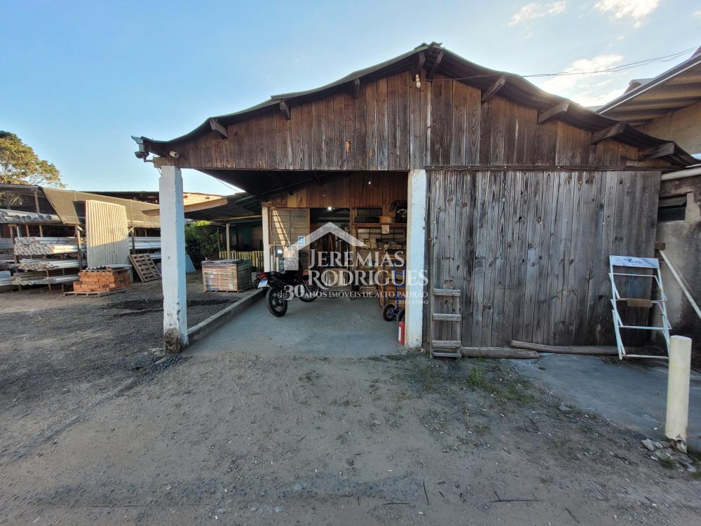 Galpão com área total de 1.600 m² - Pindamonhangaba/SP