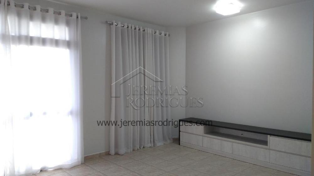 Apartamento à venda com 3 dormitórios, 146 m² no Edifício Olímpia em Taubaté/SP. 