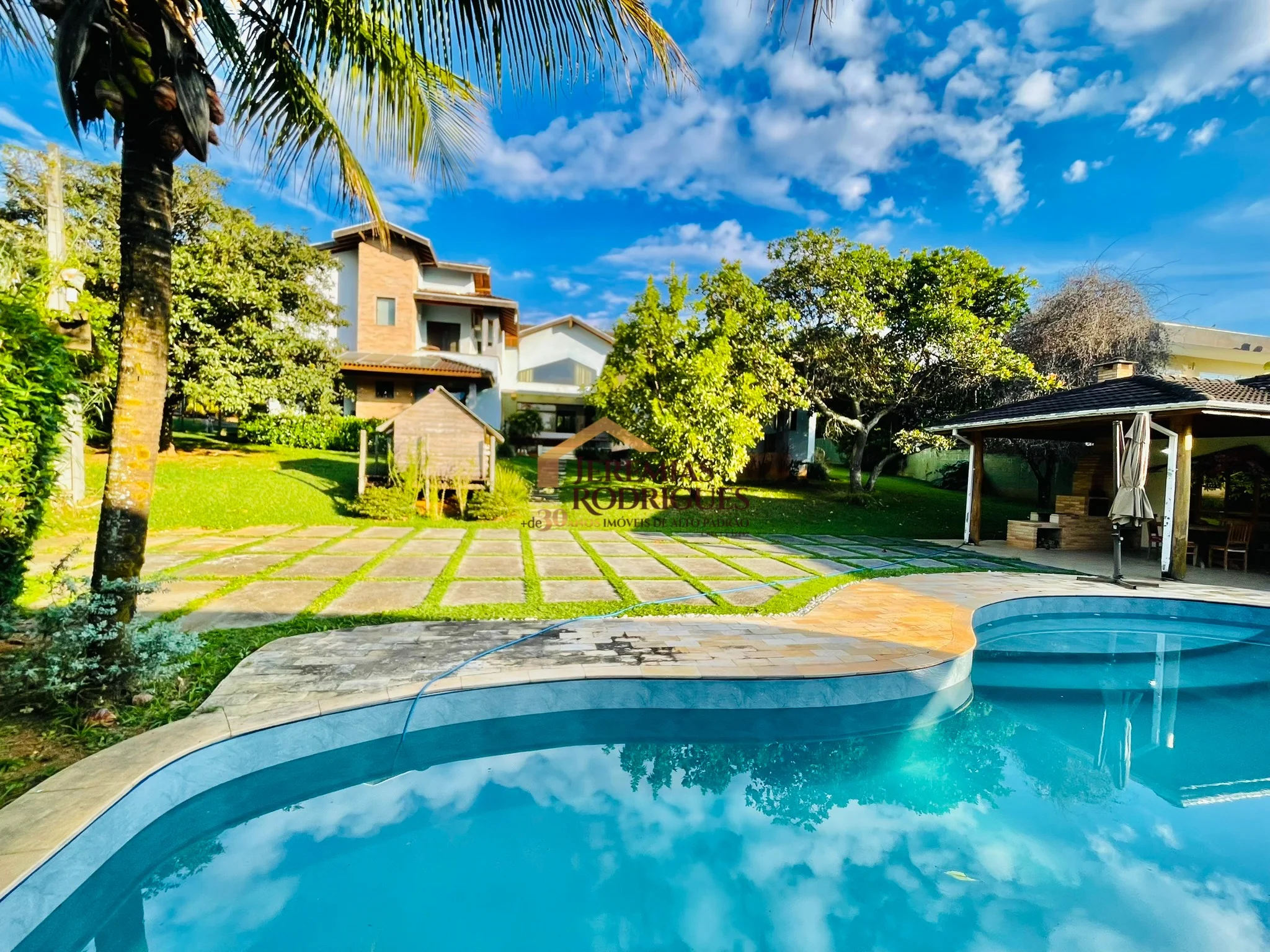Casa para locação e venda no Condomínio Chácaras Cataguá em Taubaté/SP. — foto 78