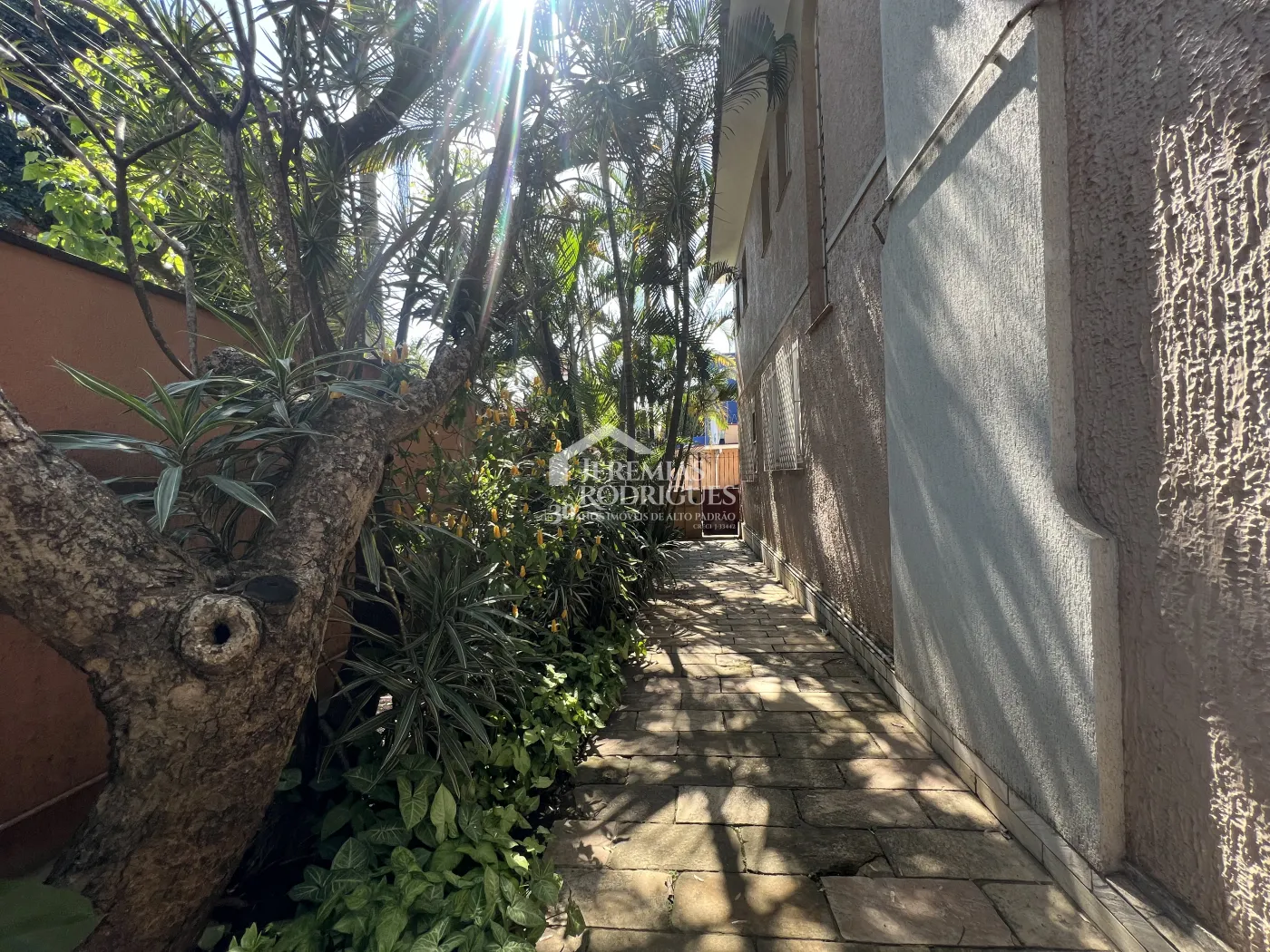 Casa com 3 dormitórios, 260 m² - Centro - Taubaté/SP