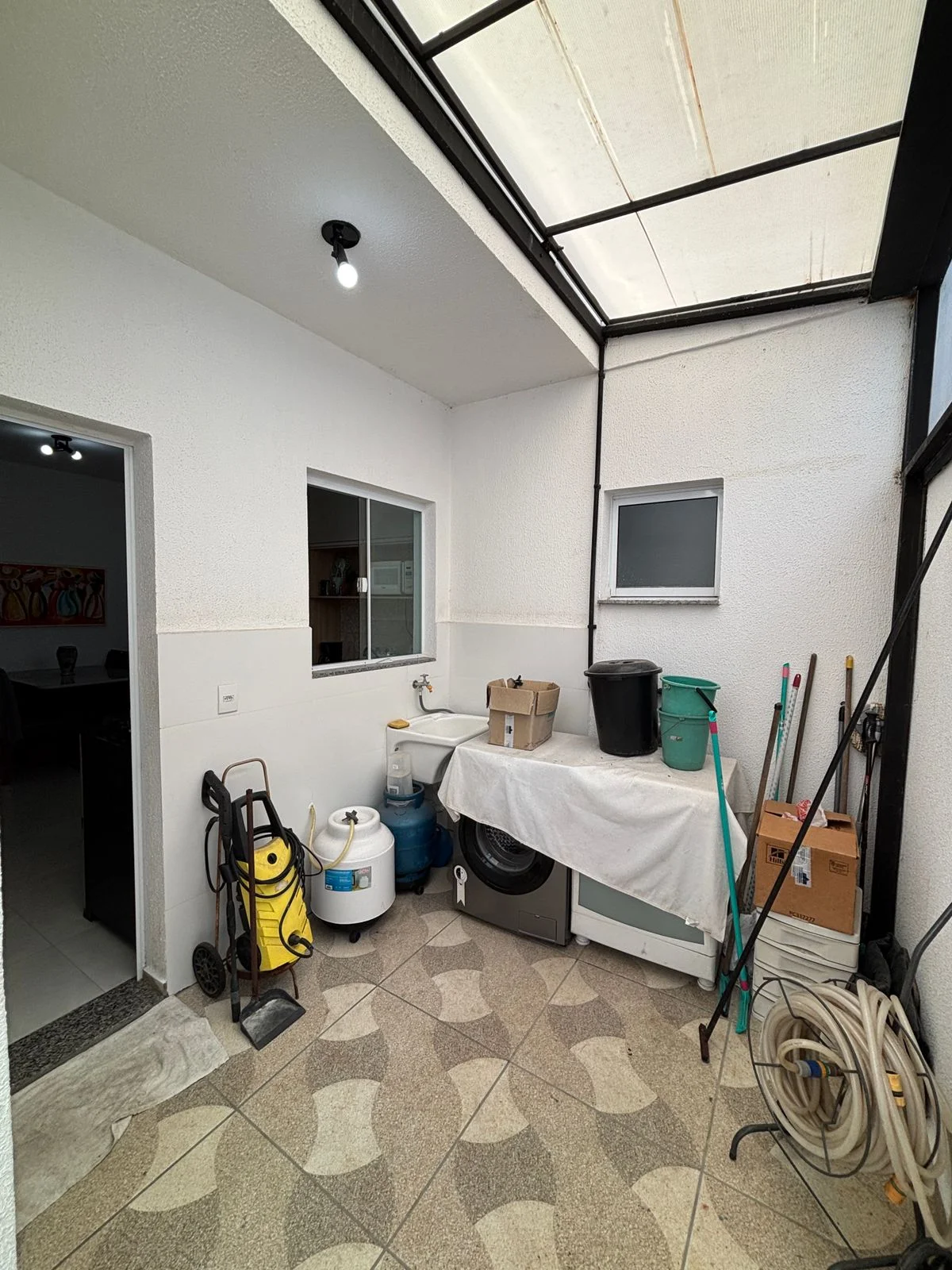 Casa à venda no Condomínio Península – 3 quartos, suíte, lazer completo | Pindamonhangaba