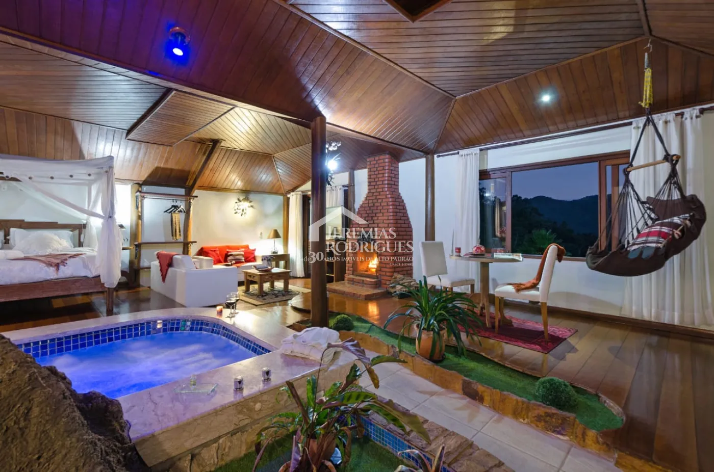 Pousada com 900 m² - Visconde de Mauá/RJ