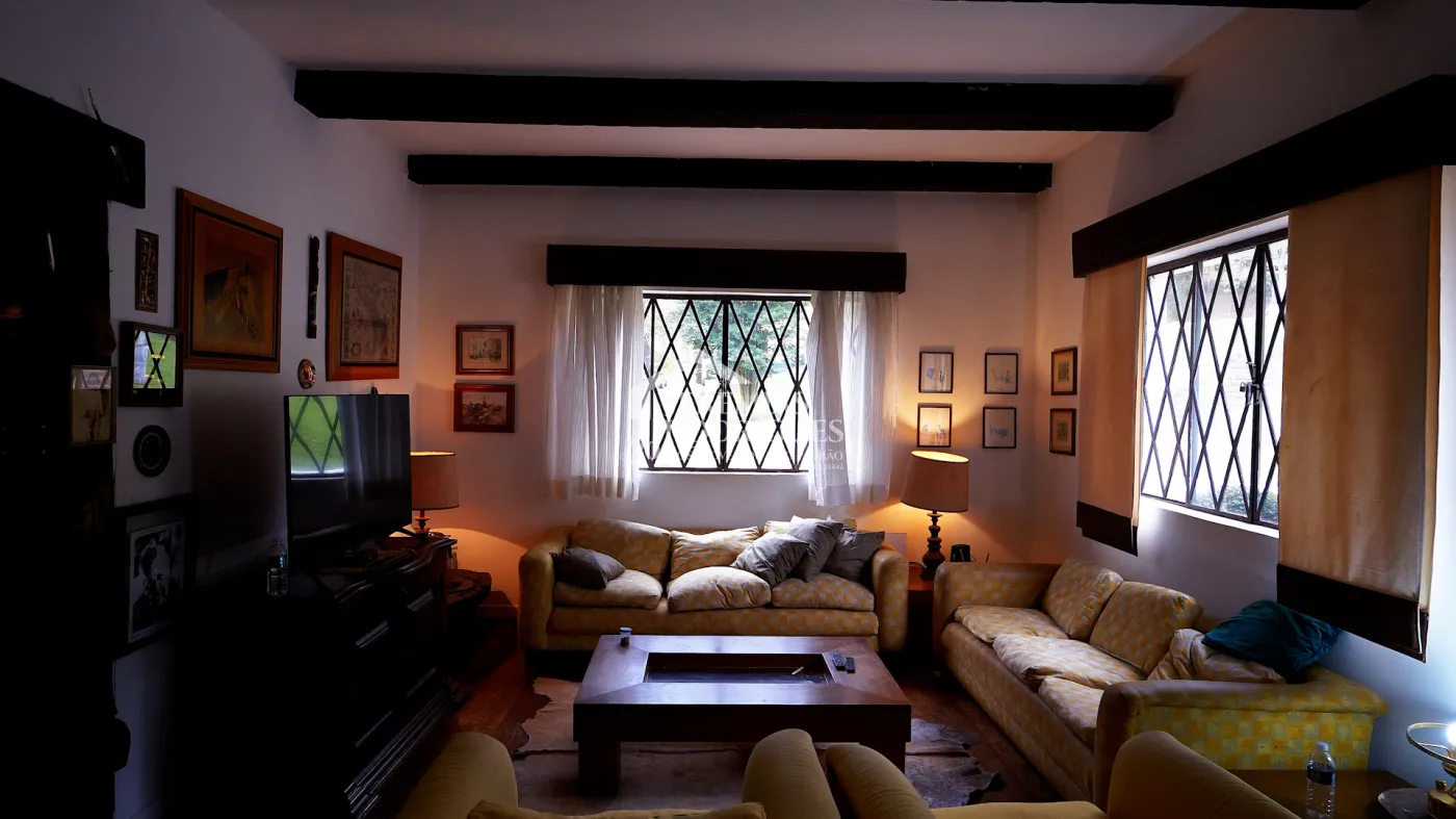 Fazenda à venda com 2.544 hectares em Santa Branca/SP.