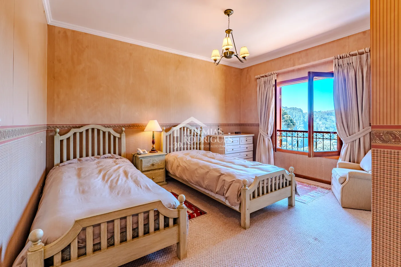 Casa para venda no Condomínio Recanto do Fojo em Campos do Jordão/SP