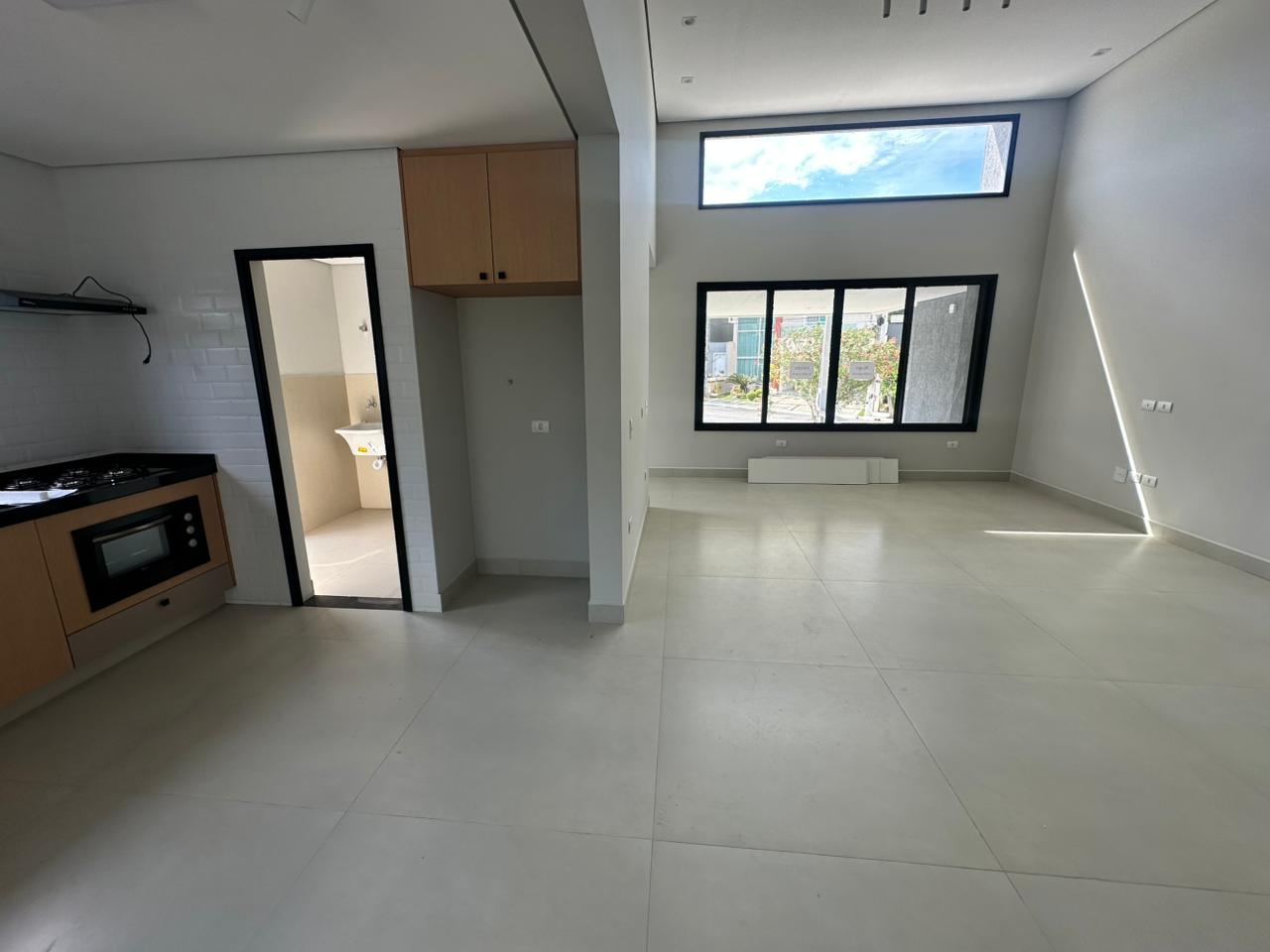 Casa para venda e locação com 3 dormitórios no Condomínio Pinheiros em Tremembé/SP. 