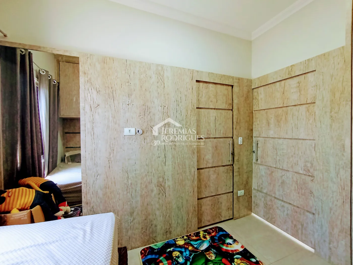 Casa para venda com 3 dormitórios no Condomínio Residencial Tecoara em Taubaté/SP
