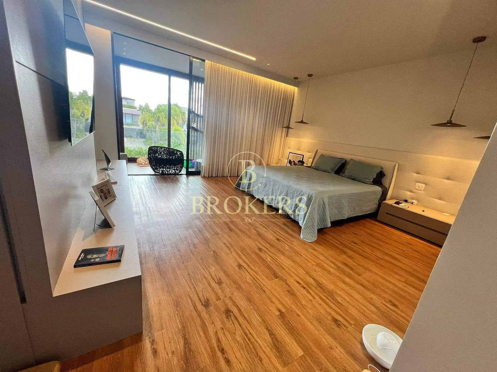 Moderna e sofisticada: Casa triplex no Alphaville com elevador, 5 suítes e terraço panorâmico por R — foto 39
