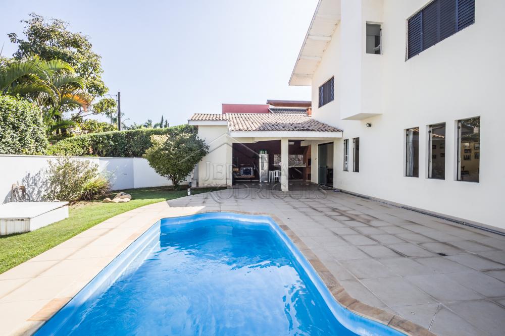 Casa para venda e locação  no Condomínio Taubaté Village em Taubaté/SP.