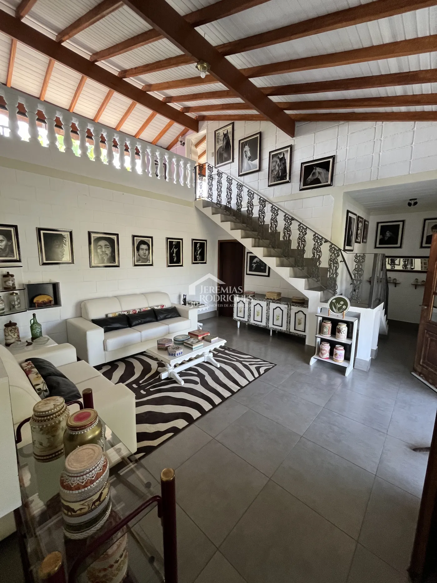 Chácara com 5 dormitórios, 400 m² - Lago Azul - Pindamonhangaba/SP
