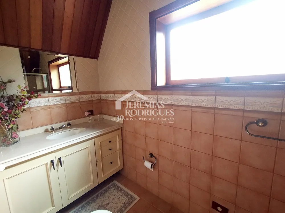 Casa com 4 dormitórios, 380 m² - Condomínio Jardim Véu da Noiva - Campos do Jordão/SP