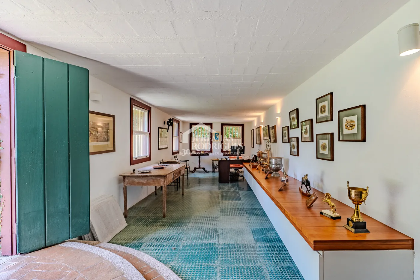 Fazenda à venda com 3.389.000,00 m² em Piraí/RJ.