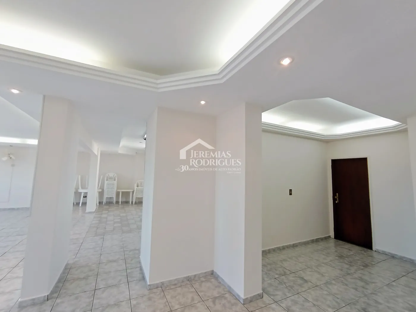 Apartamento para venda com 2 suítes no Edifício Rosa Abirached em Taubaté/SP