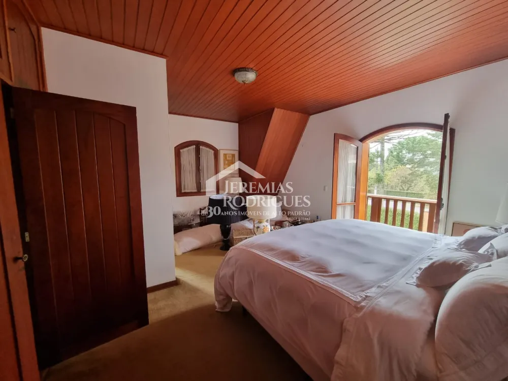 Casa com 6 dormitórios, 650 m² - Vila Inglesa - Campos do Jordão/SP